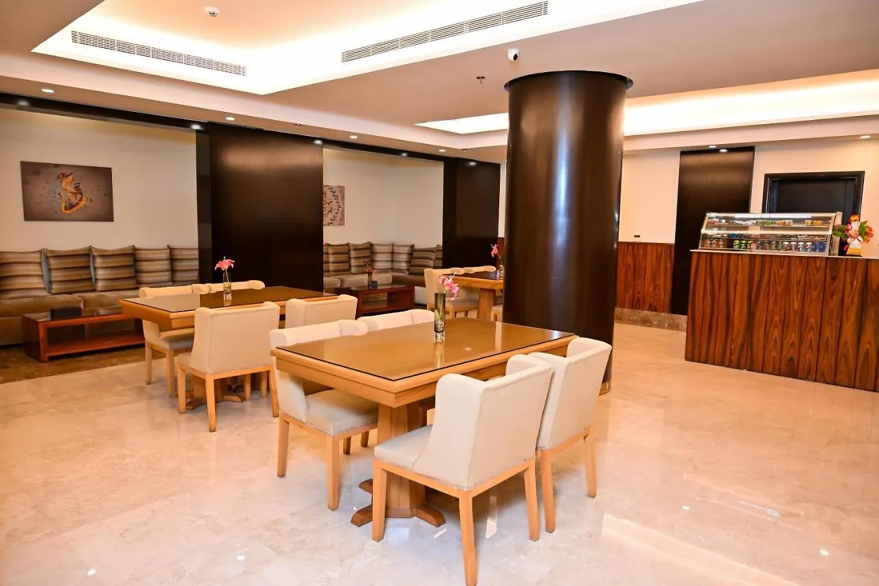 The Artisan Hotel-Suits Jeddah 3*,